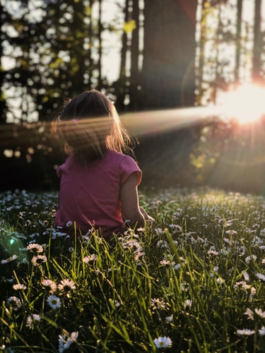 Grounding Techniques When Life Feels Chaotic | Emery Counseling